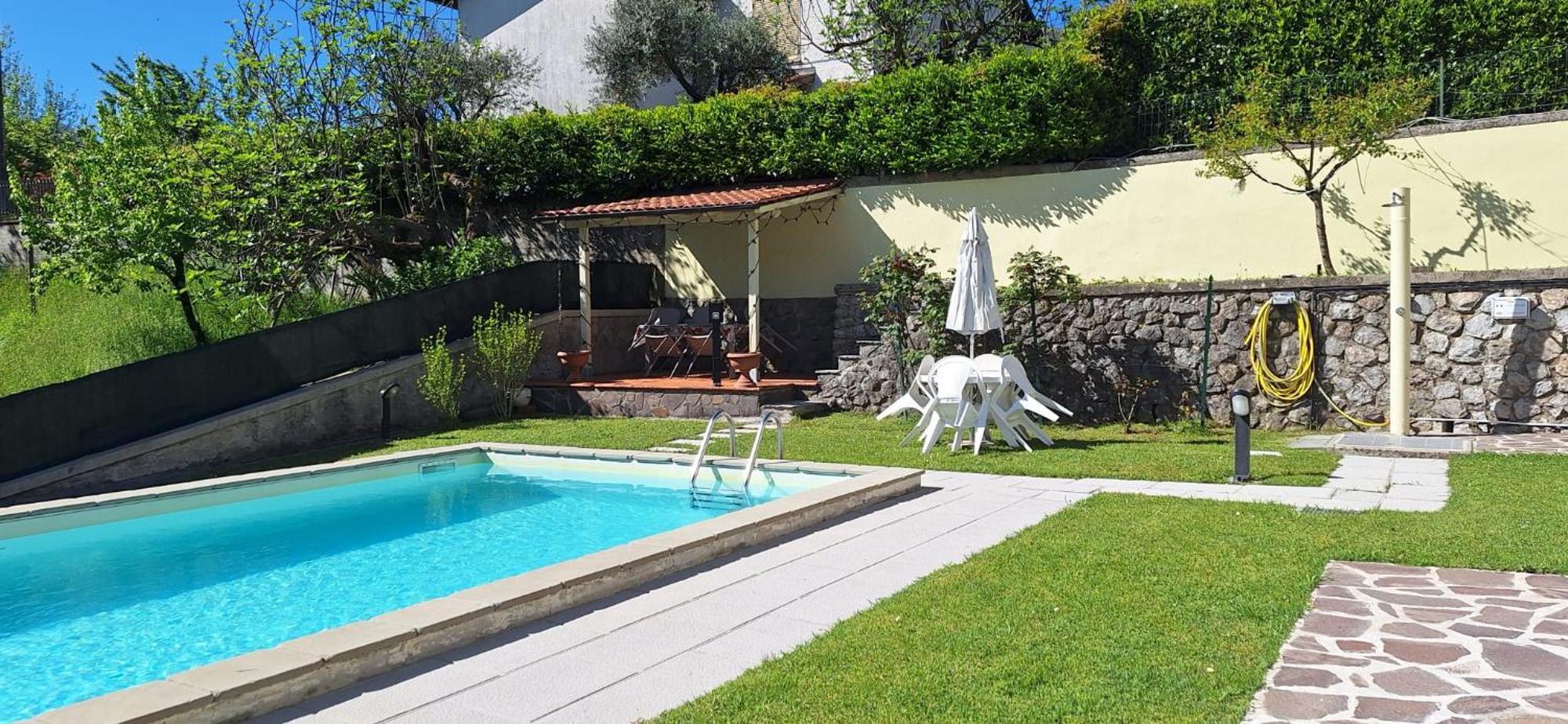 B&B Da Franca Camporgiano Exterior photo