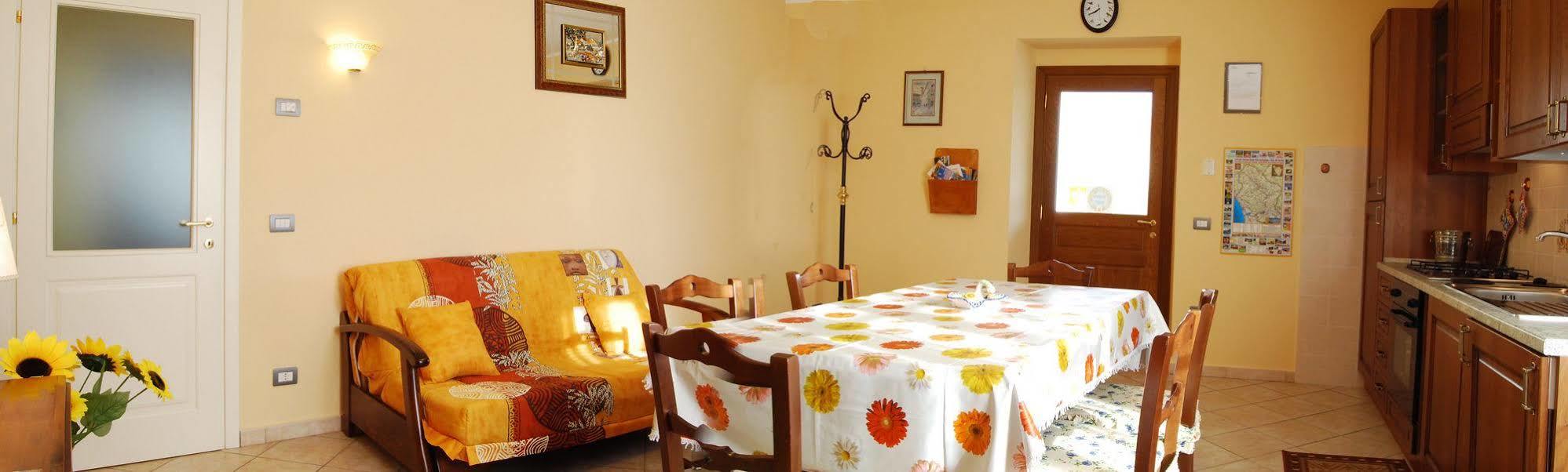 B&B Da Franca Camporgiano Exterior photo